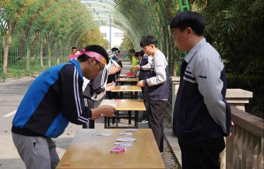 红龙poker官网-全新玩家福利打算,助你急剧融入扑克世界