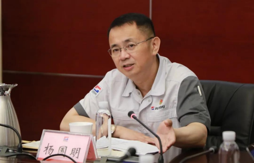 红龙poker官网-全新玩家福利打算,助你急剧融入扑克世界