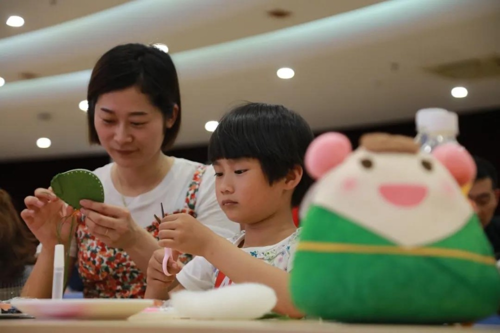 红龙poker官网-全新玩家福利打算,助你急剧融入扑克世界