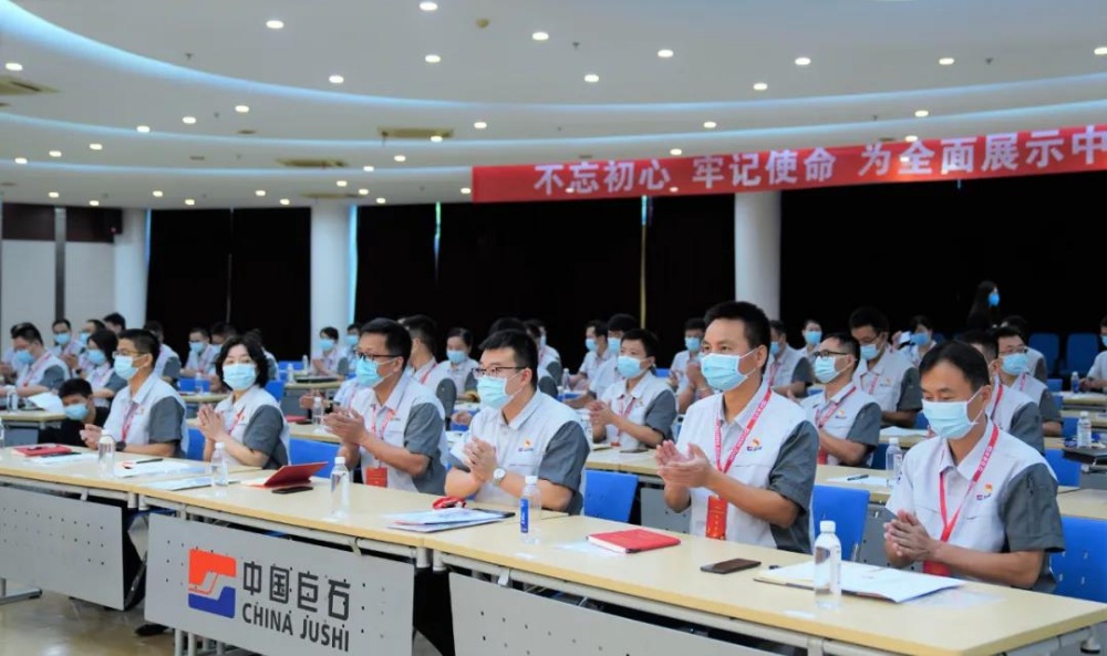 红龙poker官网-全新玩家福利打算,助你急剧融入扑克世界