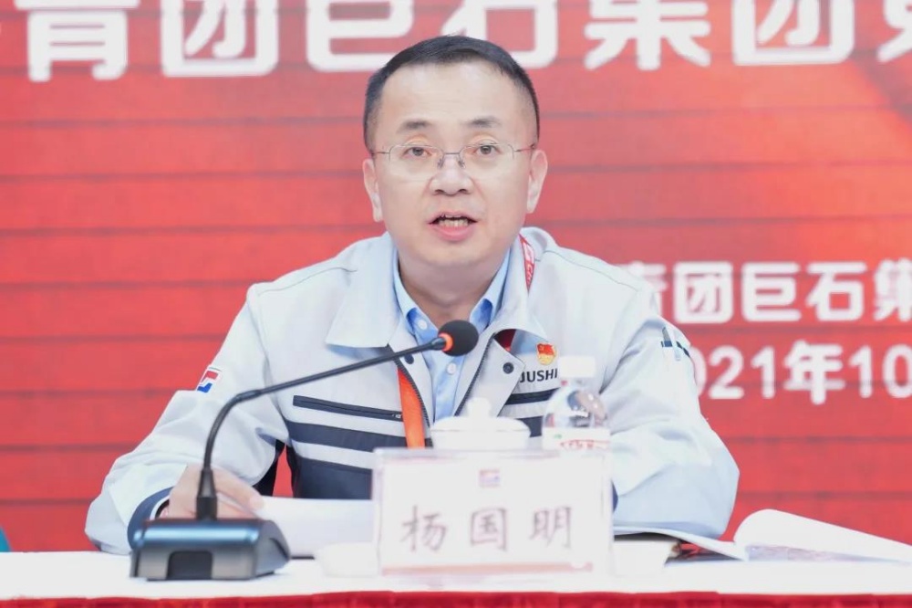 红龙poker官网-全新玩家福利打算,助你急剧融入扑克世界