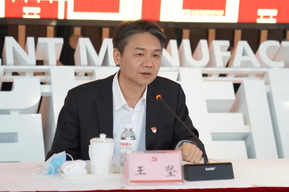 红龙poker官网-全新玩家福利打算,助你急剧融入扑克世界