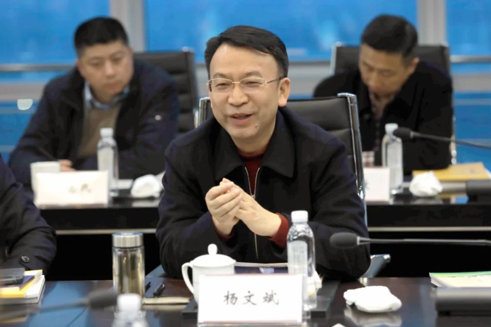 红龙poker官网-全新玩家福利打算,助你急剧融入扑克世界