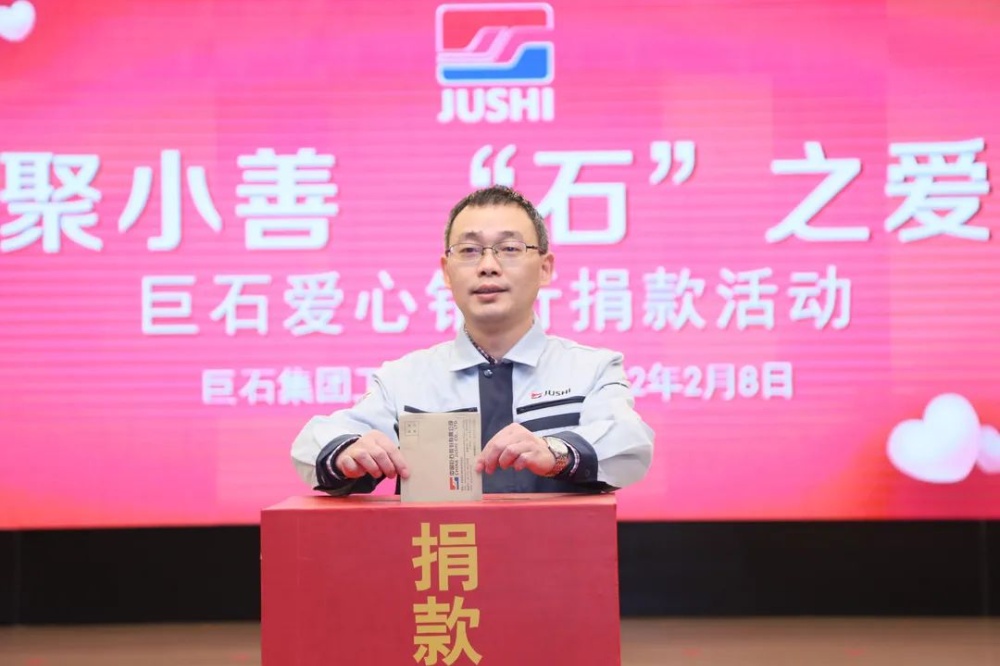 红龙poker官网-全新玩家福利打算,助你急剧融入扑克世界