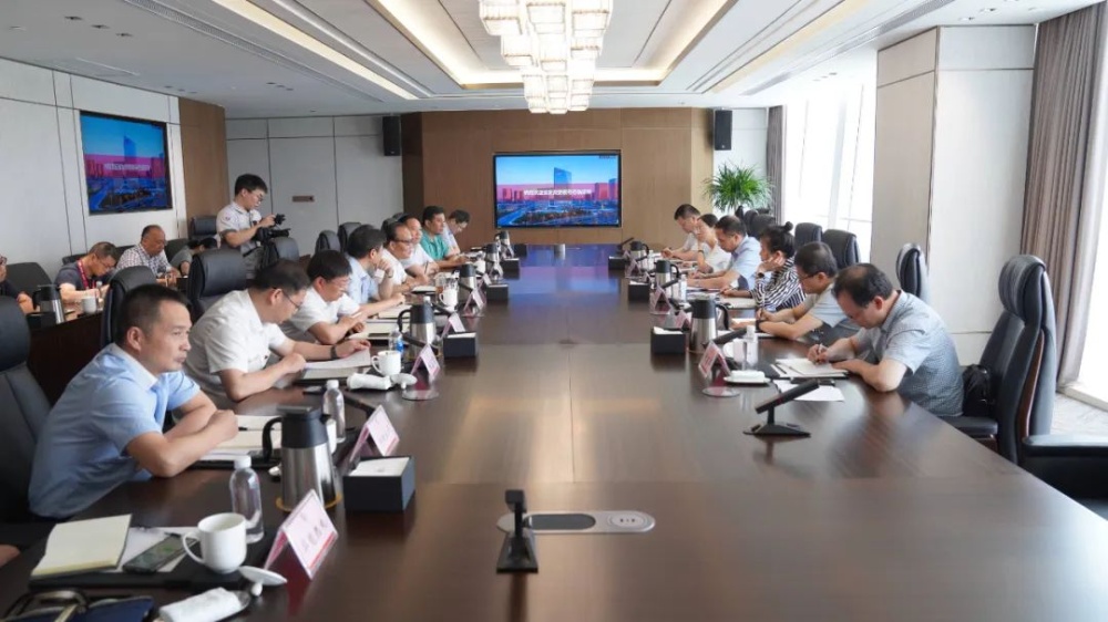 红龙poker官网-全新玩家福利打算,助你急剧融入扑克世界