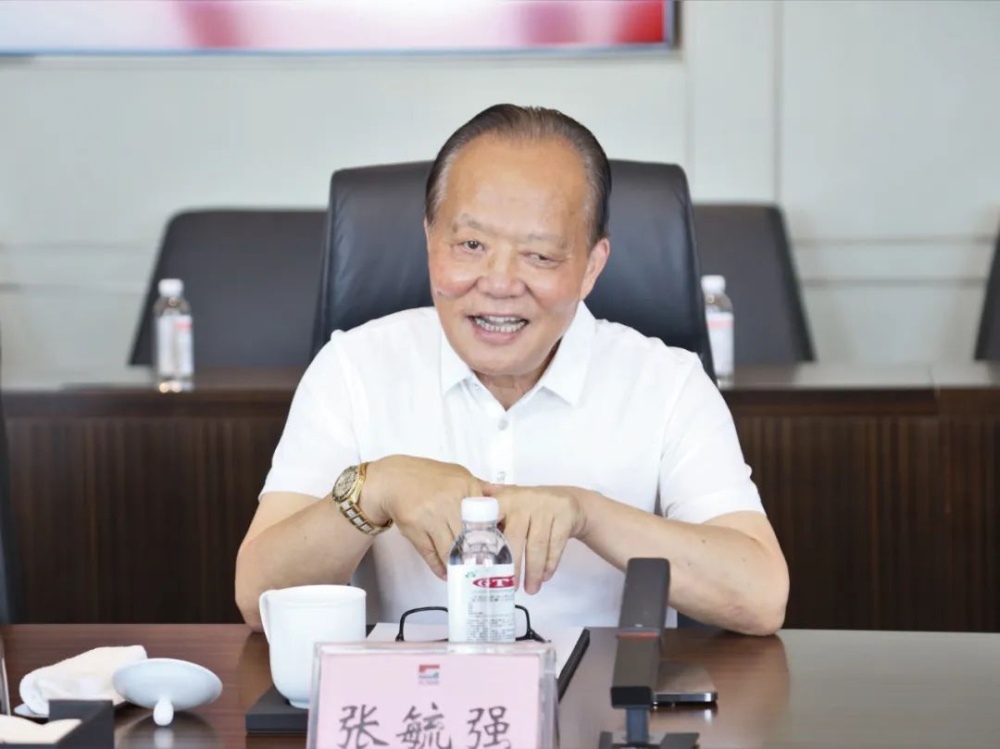 红龙poker官网-全新玩家福利打算,助你急剧融入扑克世界