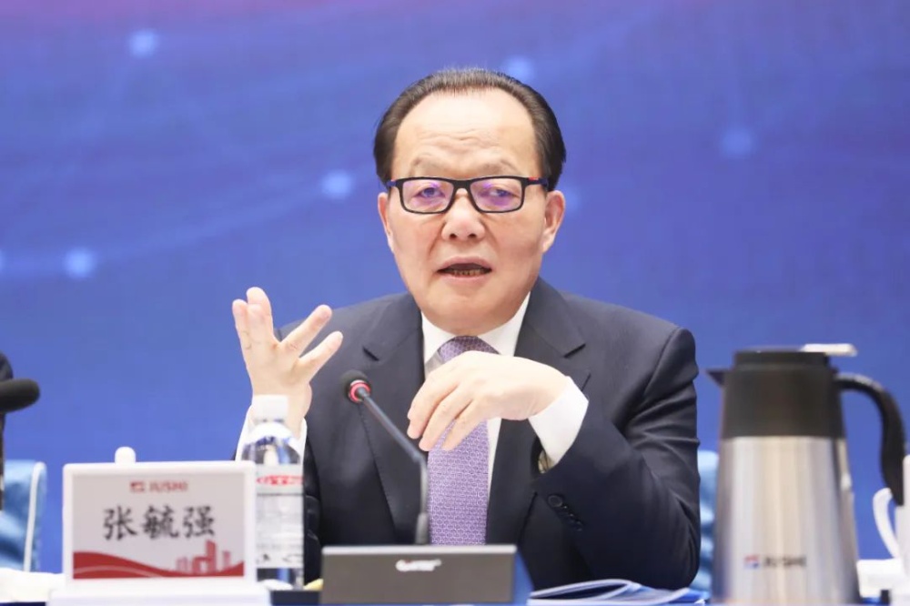 红龙poker官网-全新玩家福利打算,助你急剧融入扑克世界