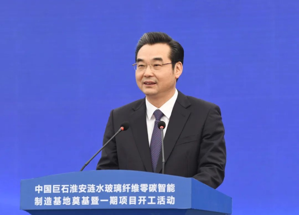红龙poker官网-全新玩家福利打算,助你急剧融入扑克世界