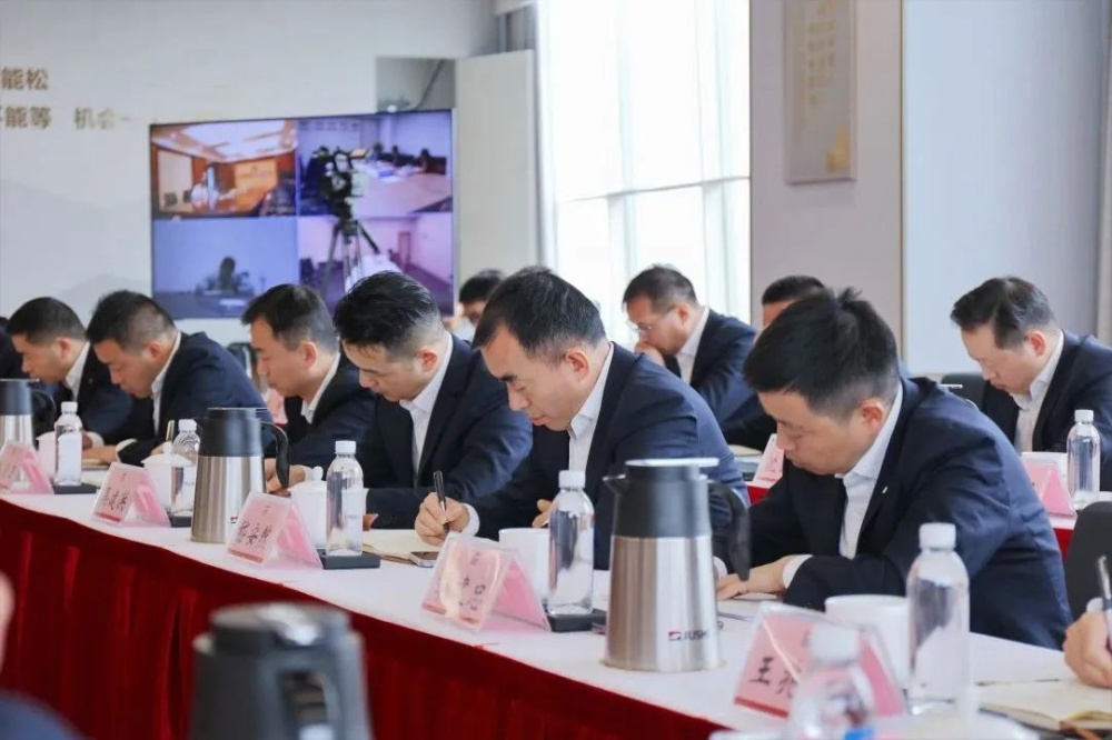 红龙poker官网-全新玩家福利打算,助你急剧融入扑克世界