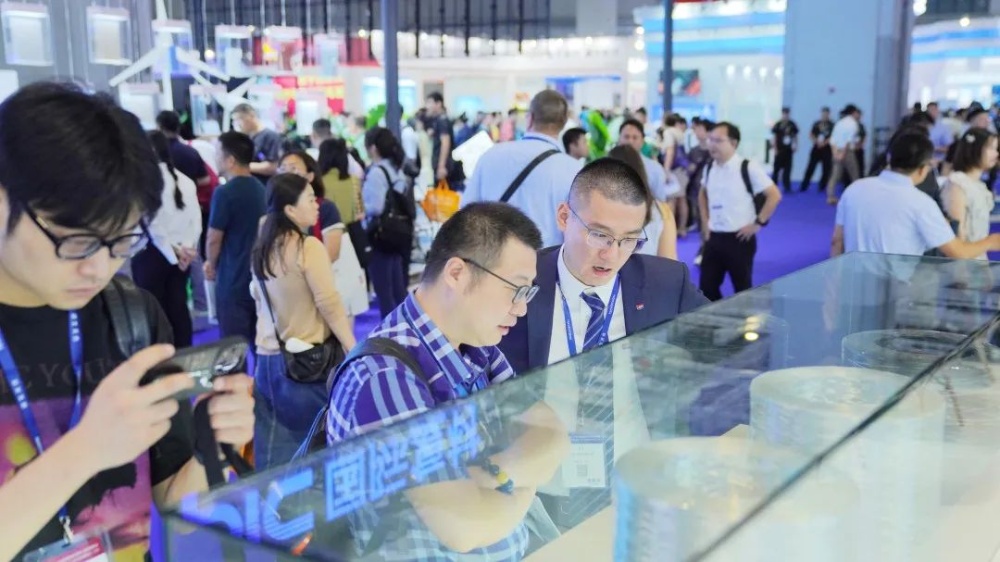 红龙poker官网-全新玩家福利打算,助你急剧融入扑克世界
