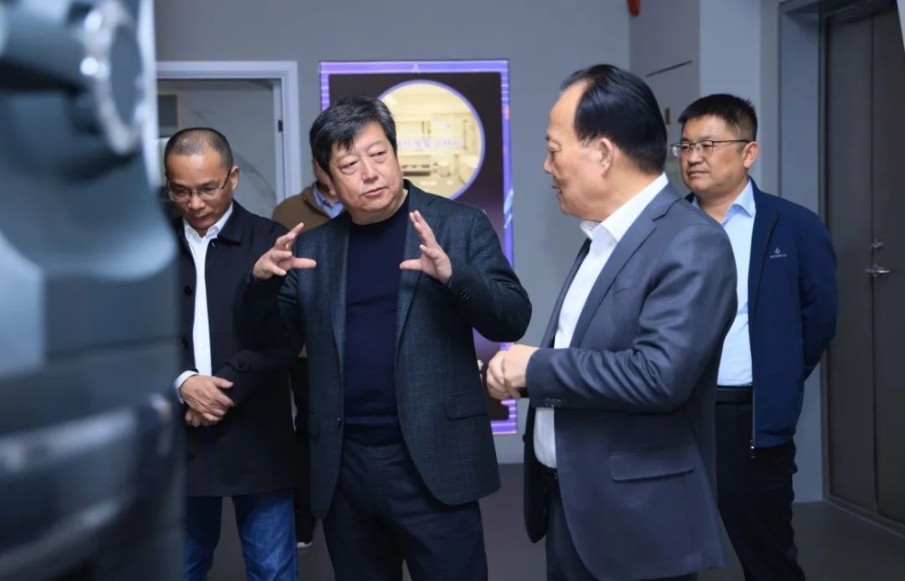 红龙poker官网-全新玩家福利打算,助你急剧融入扑克世界