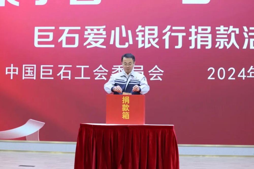 红龙poker官网-全新玩家福利打算,助你急剧融入扑克世界
