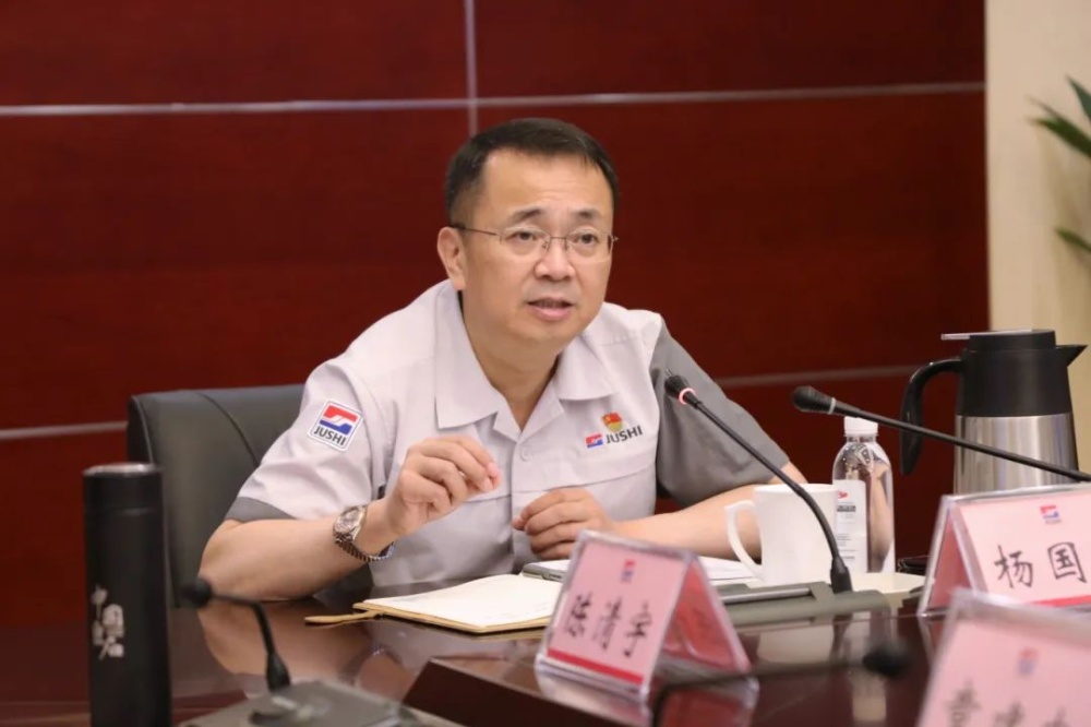 红龙poker官网-全新玩家福利打算,助你急剧融入扑克世界