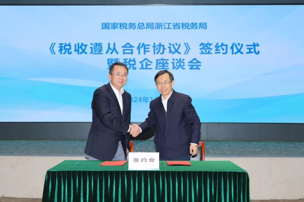 红龙poker官网-全新玩家福利打算,助你急剧融入扑克世界