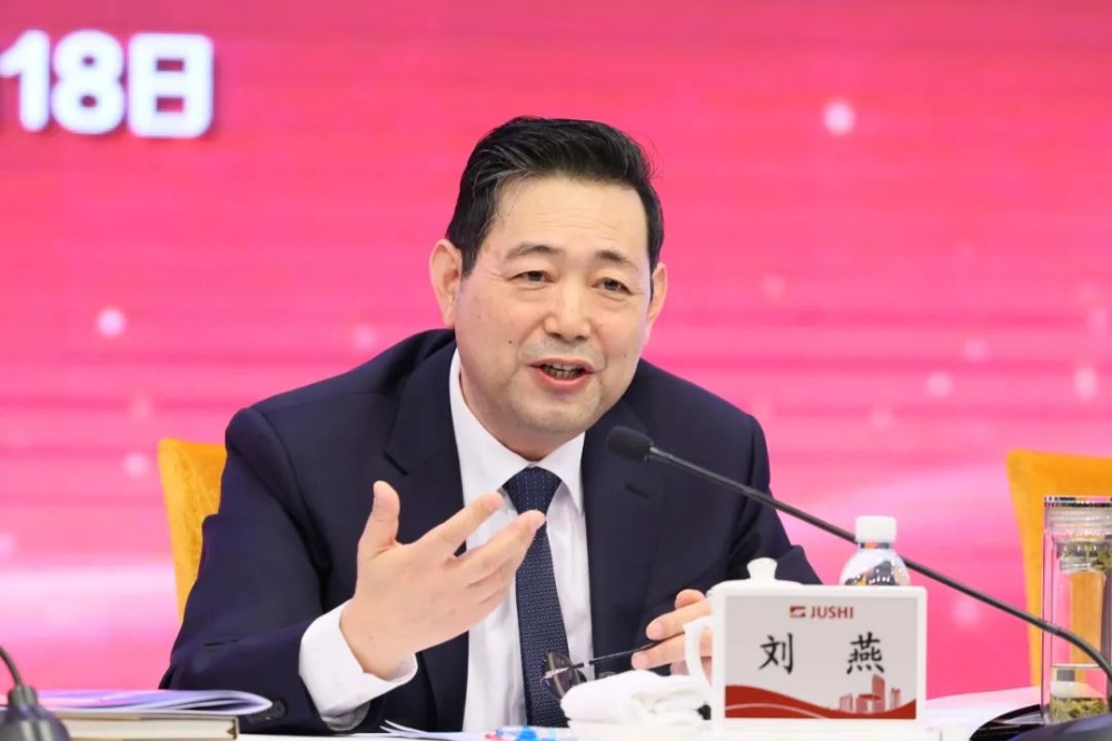 红龙poker官网-全新玩家福利打算,助你急剧融入扑克世界