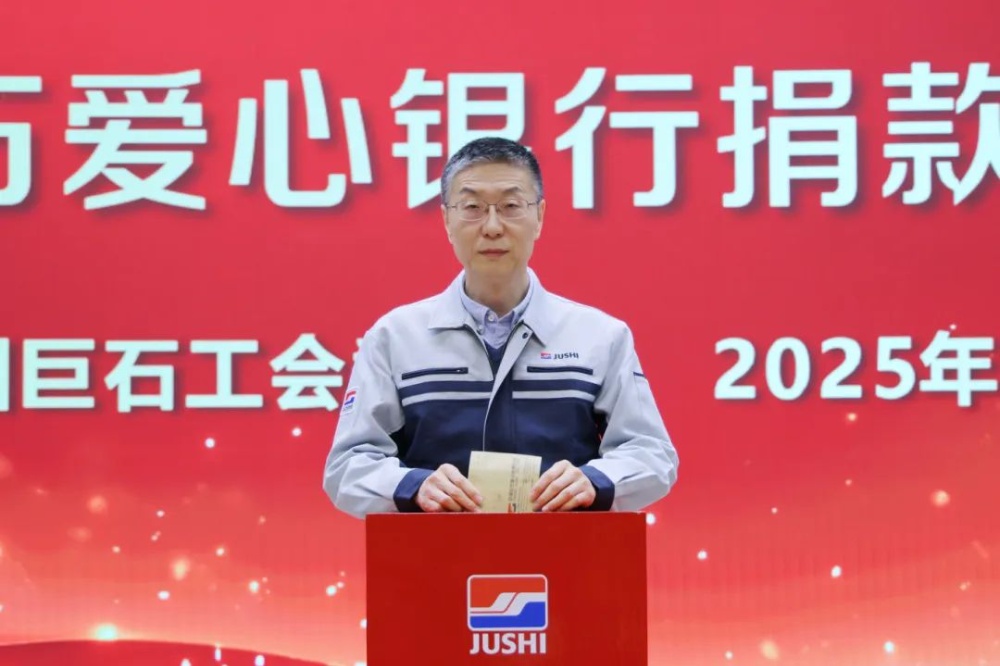 红龙poker官网-全新玩家福利打算,助你急剧融入扑克世界