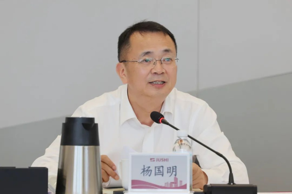 红龙poker官网-全新玩家福利打算,助你急剧融入扑克世界