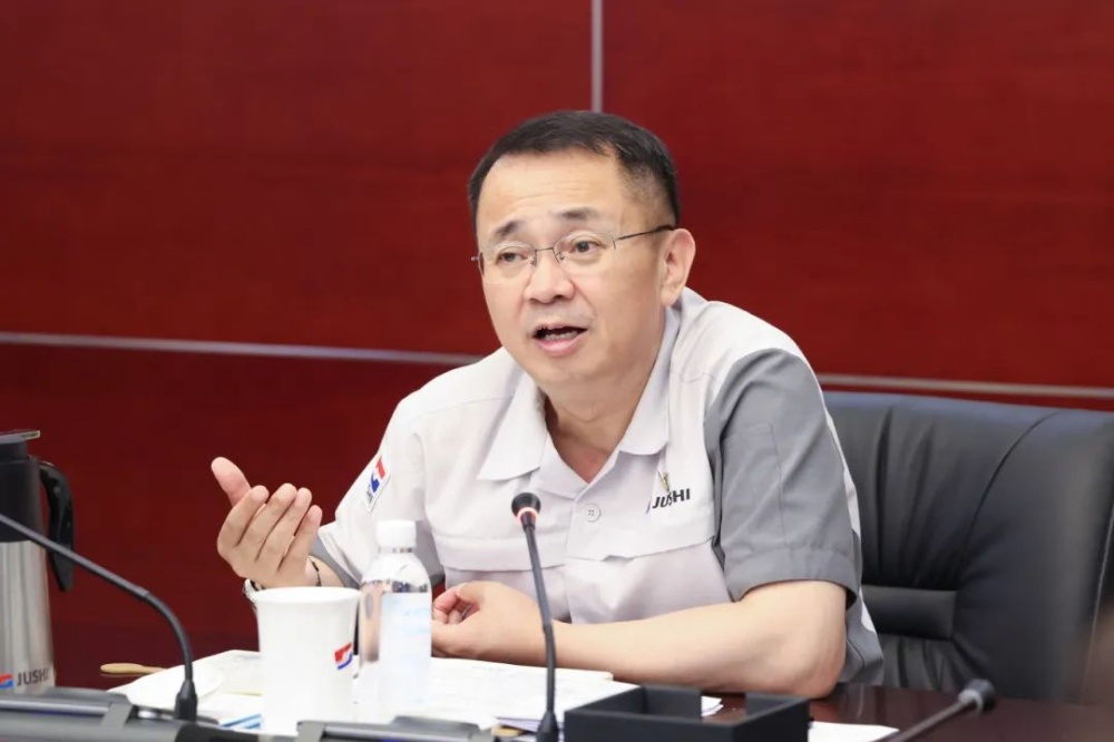 红龙poker官网-全新玩家福利打算,助你急剧融入扑克世界