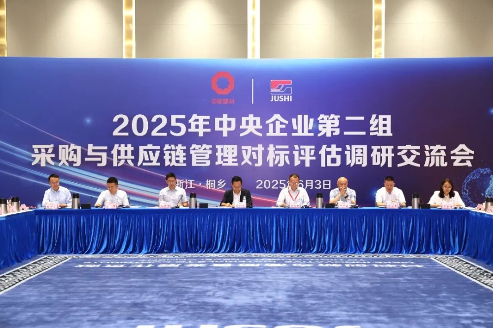 红龙poker官网-全新玩家福利打算,助你急剧融入扑克世界