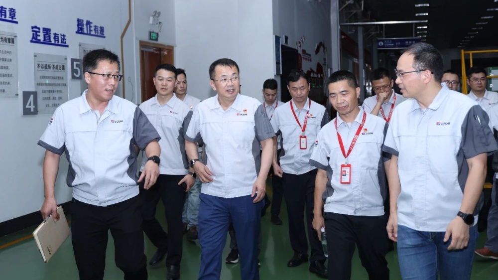红龙poker官网-全新玩家福利打算,助你急剧融入扑克世界