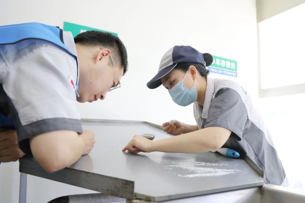 红龙poker官网-全新玩家福利打算,助你急剧融入扑克世界
