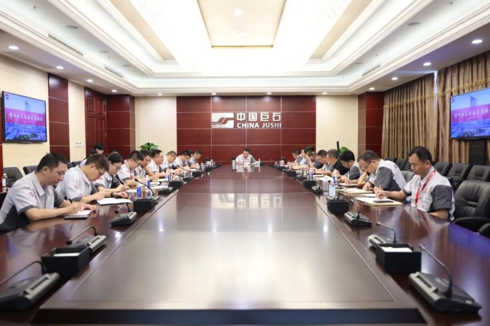 红龙poker官网-全新玩家福利打算,助你急剧融入扑克世界