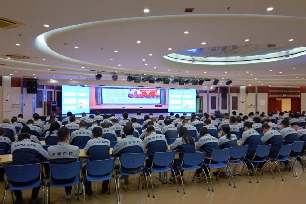 红龙poker官网-全新玩家福利打算,助你急剧融入扑克世界