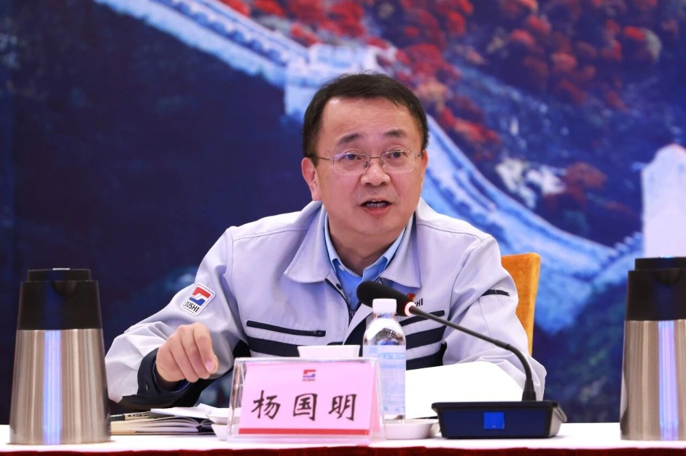 红龙poker官网-全新玩家福利打算,助你急剧融入扑克世界