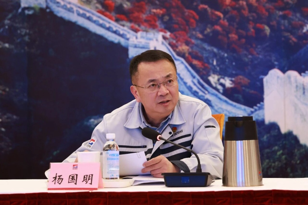红龙poker官网-全新玩家福利打算,助你急剧融入扑克世界