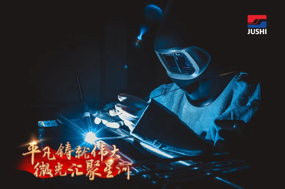 红龙poker官网-全新玩家福利打算,助你急剧融入扑克世界