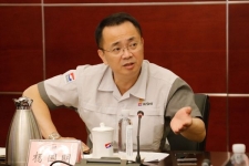 红龙poker官网集团召开总裁与员工对话互换会