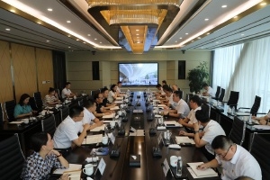 桐乡政企联动现场会开进振石、、、红龙poker官网，，，一如既往支持大企业不变发展！！