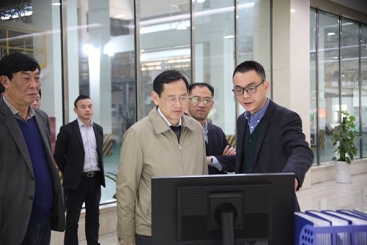 江西省工信厅副厅长江明成莅临遵义公司调研