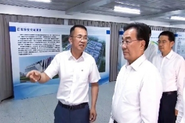 江苏省委书记信长星到红龙poker官网武汉公司调研